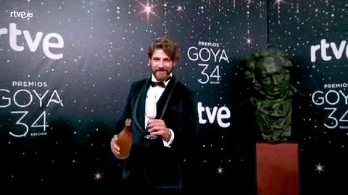 Premios Goya - El brindis de Félix Gómez en la cámara glamur de los Goya