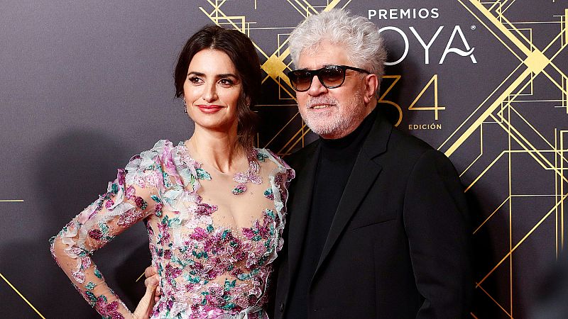 A Pedro Almodvar se le escapa que Penlope Cruz entregar el Oscar a mejor pelcula internacional