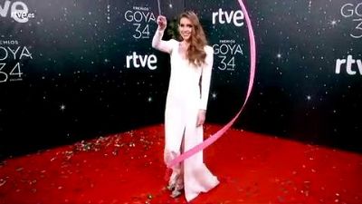 Premios Goya  Ona Carbonell, en la cmara glamur, antes de su intervencin en la gala de los Goya