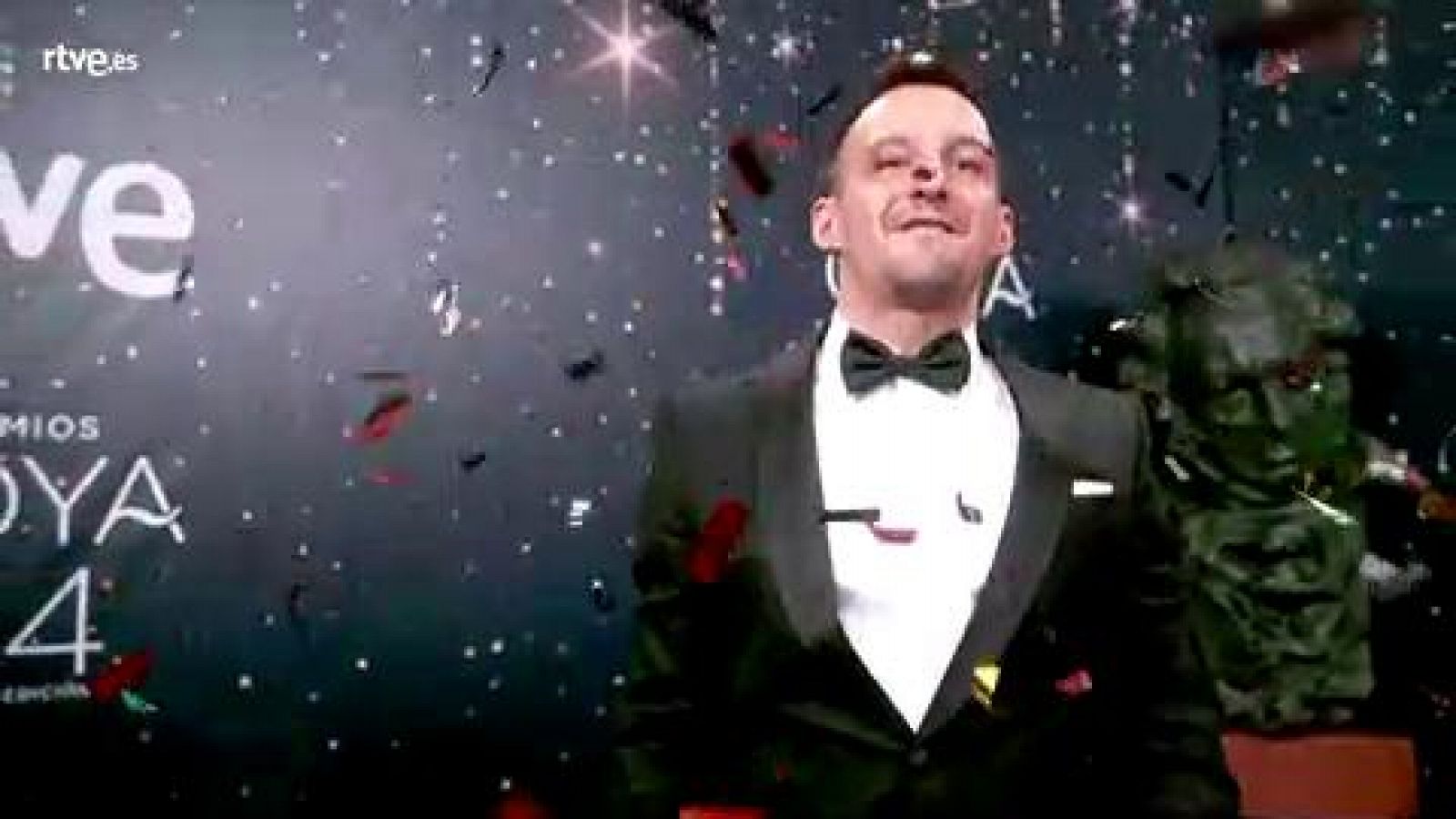 Premios Goya - Alejandro Amenábar posa en la cámara glamur en la que puede ser su gran noche | Ver