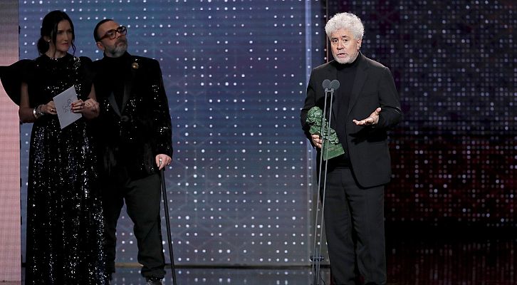 Premios Goya - Almodóvar, a Pedro Sánchez: "Espero que le vaya muy bien"
