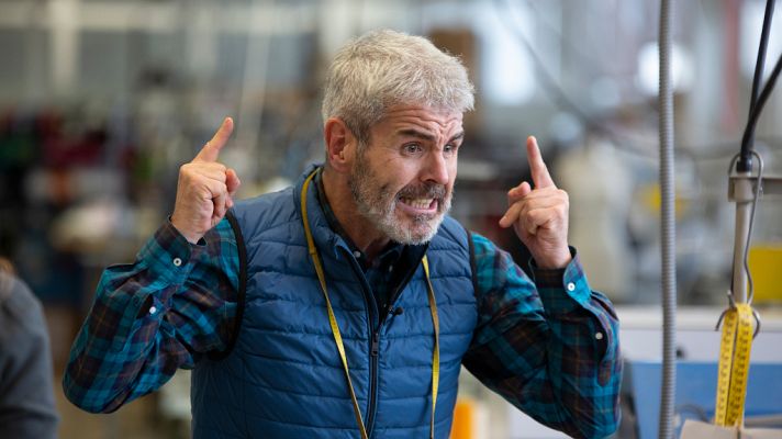 Maestros de la costura - Primera gran bronca de Lorenzo Caprile a los aprendices