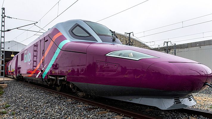 Telediario 1 - Renfe pone a la venta 10.000 billetes del Avlo a 5 euros