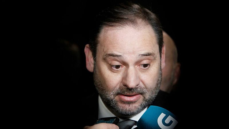 Ábalos afirma que se vio con la vicepresidenta de Venezuela durante 25 minutos pero que "no abordó ningún tema"