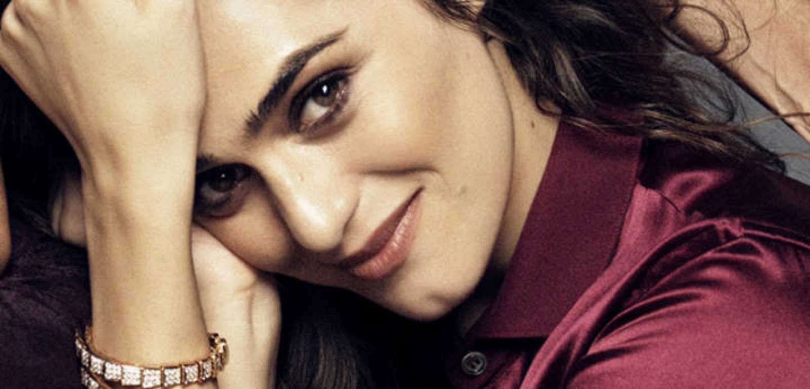 ¿Hasta dónde llega el límite de nuestra intimidad? Hablamos de 'Perfectos desconocidos' con Olivia Molina