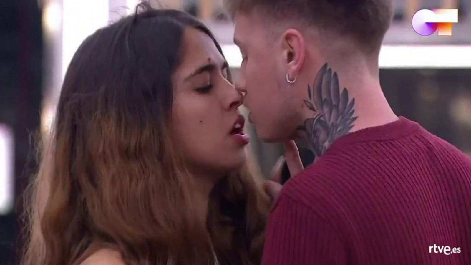 Anajú y Hugo cantan Señorita, de Shawn Mendes y Camila Cabello, en el primer pase de micros de la Gala 3 de Operación Triunfo 2020