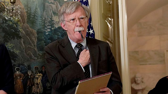 Telediario 1 - La Casa Blanca intenta frenar el libro de John Bolton