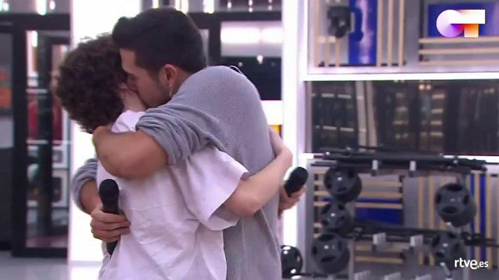 OT 2020 - Bruno y Anne cantan "Podría ser peor" - 2o pase de micros