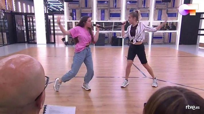 OT 2020 - Samantha y Eva cantan Maniac 2o pase de micros