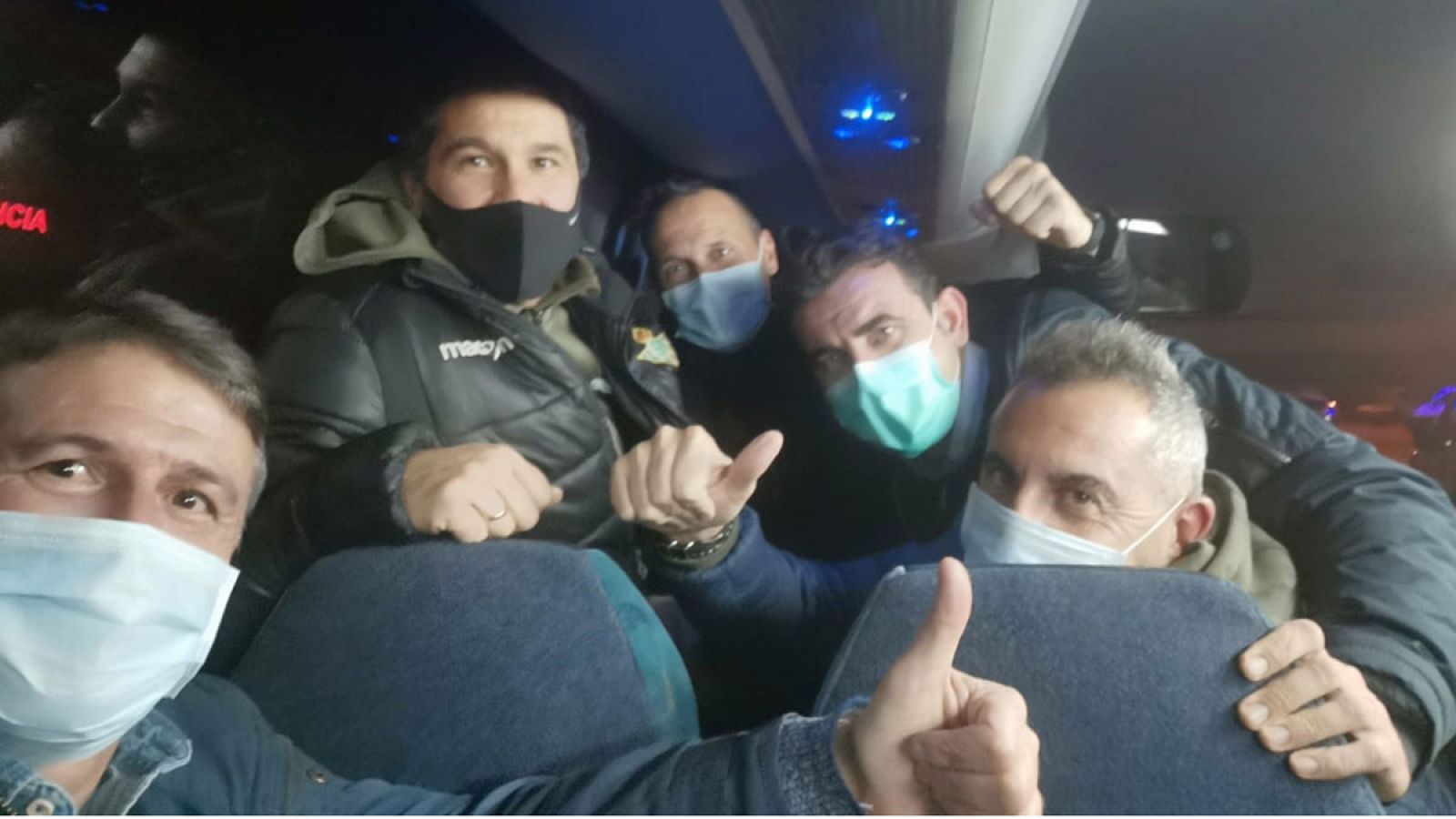 Los españoles evacuados de Wuhan: "Después de más de 30 horas por fin hemos vuelto a casa"
