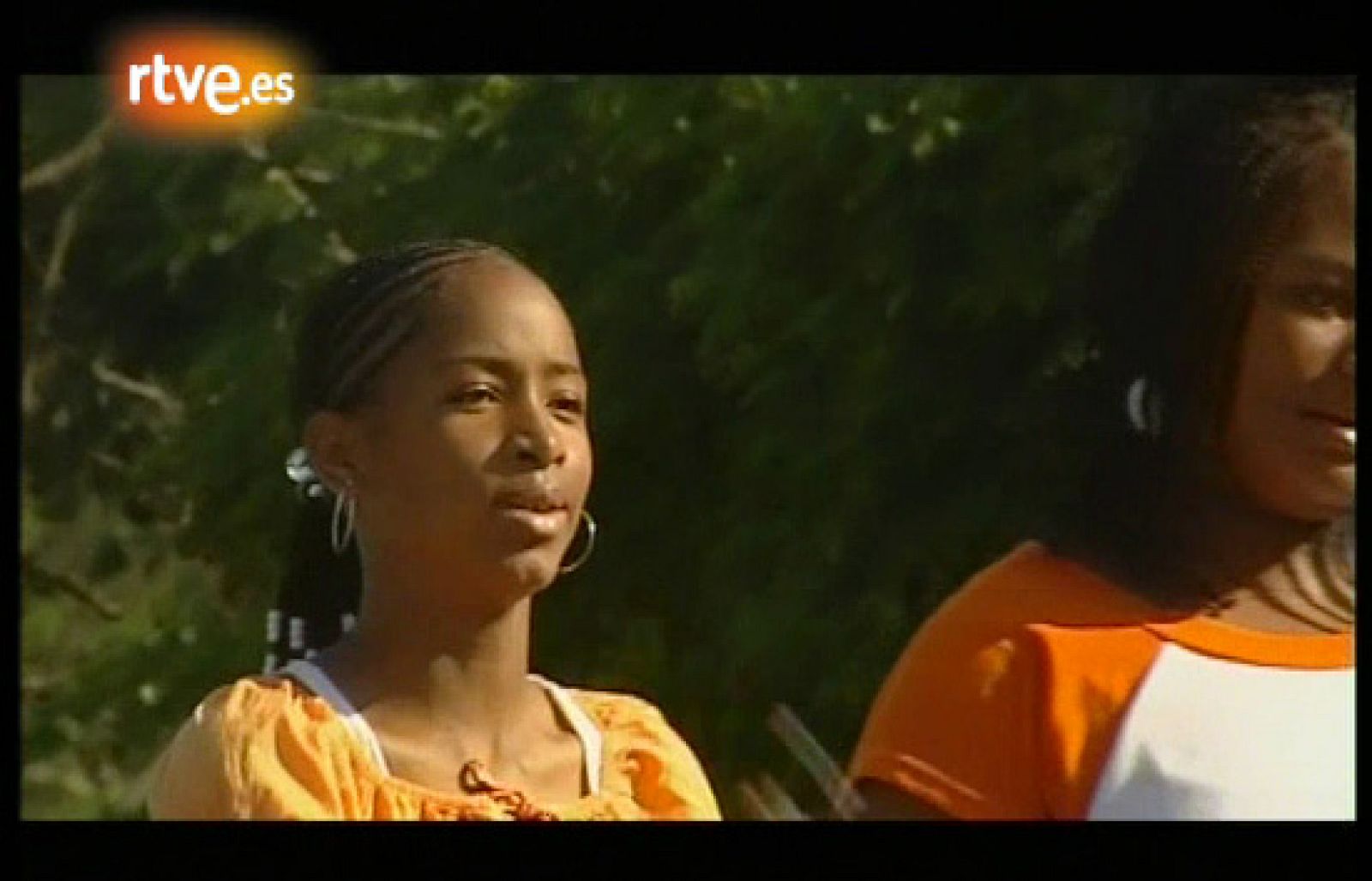 En portada - En nombre de Dios | Ver