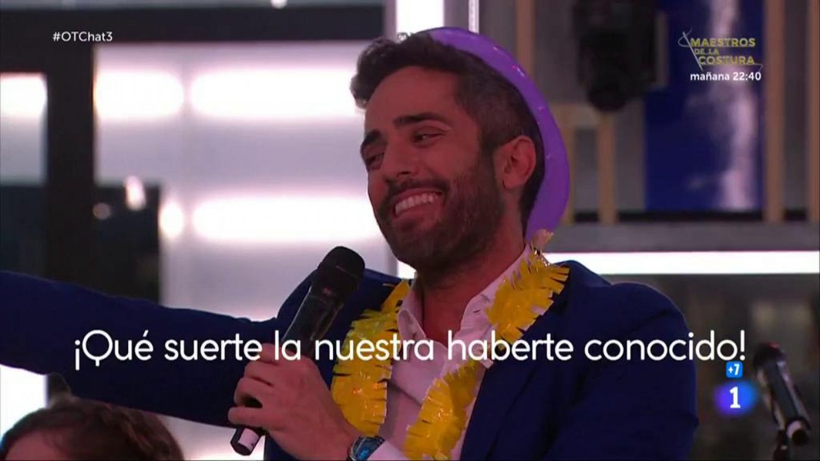 OT 2020 | Roberto Leal canta "Corazón partío" en El Chat 3