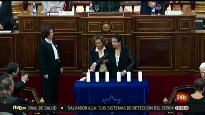 Homenaje a las víctimas del Holocausto