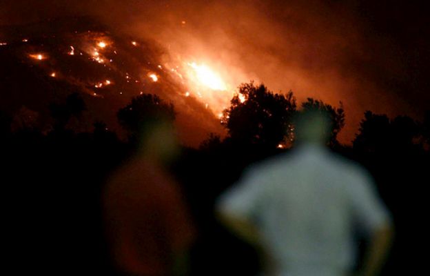 El fuego cerca Mojácar