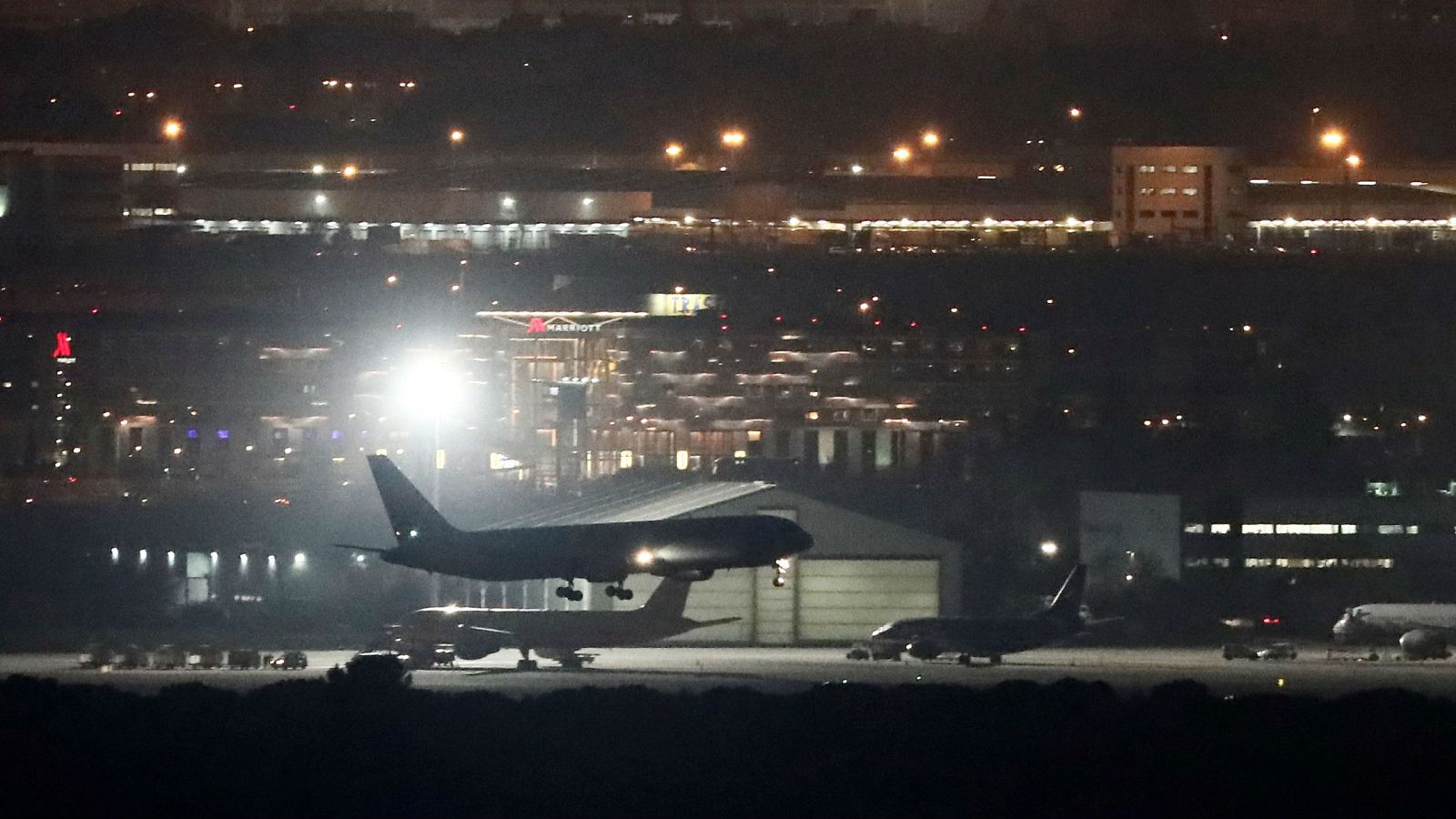 Así han vivido los pasajeros el aterrizaje desde dentro del avión de Air Canada