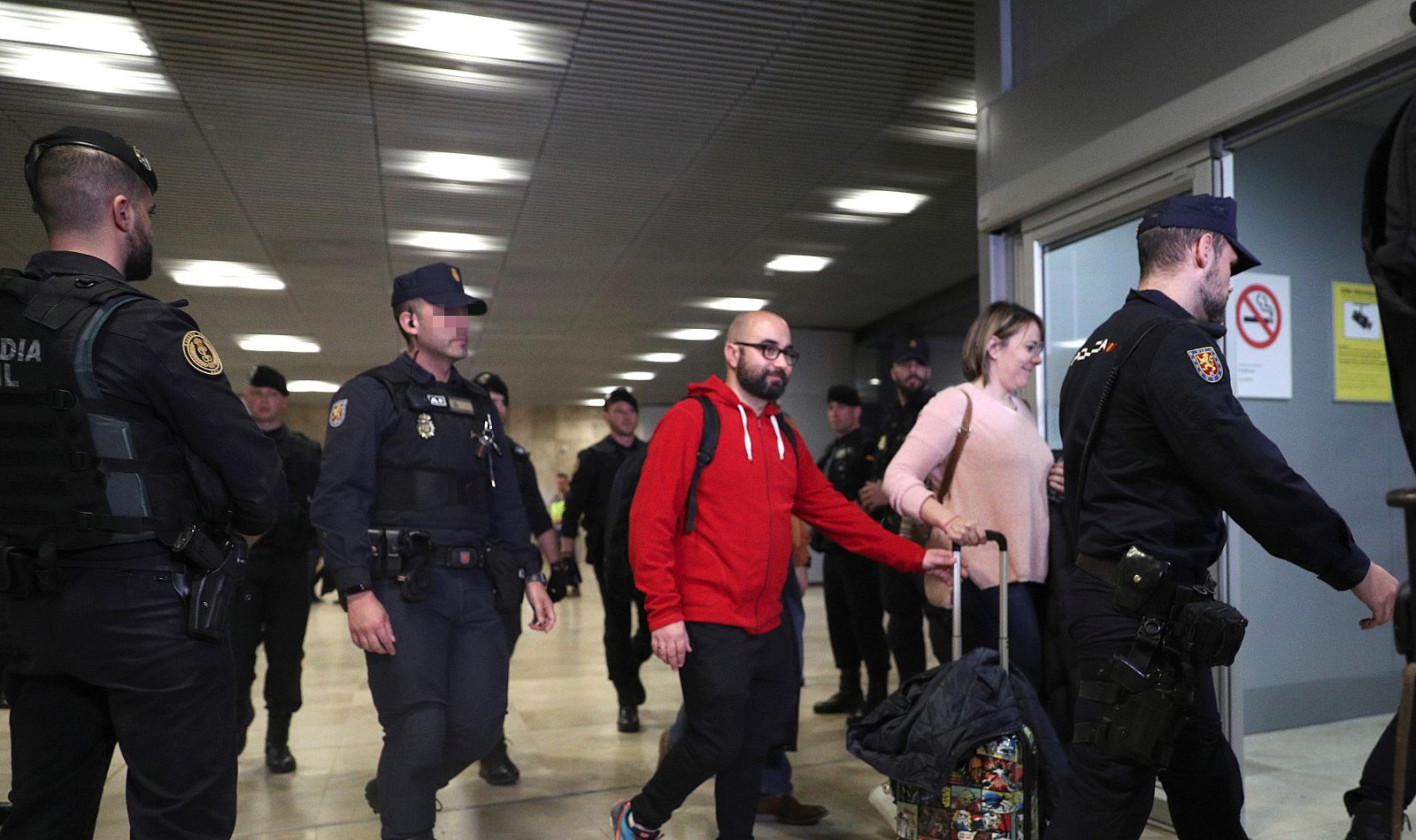 Uno de los pasajeros que volaba en el avión averiado de Air Canada: "Fue un gran susto que ya pasó"