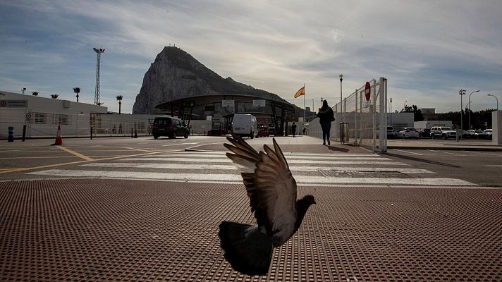La verja de Gibraltar, 35 años del final de un bloqueo que vuelve a temerse a raíz del Brexit