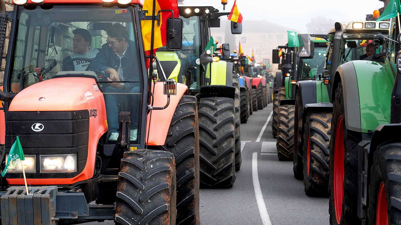 Los agricultores piden un reparto justo, "no se trata solo de encarecer el precio de lo que vendemos" - RTVE.es