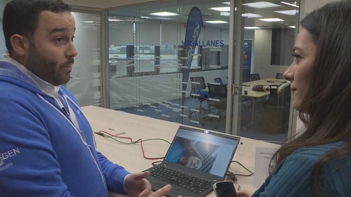 D Corazón - Un centro de espionaje en el bolsillo