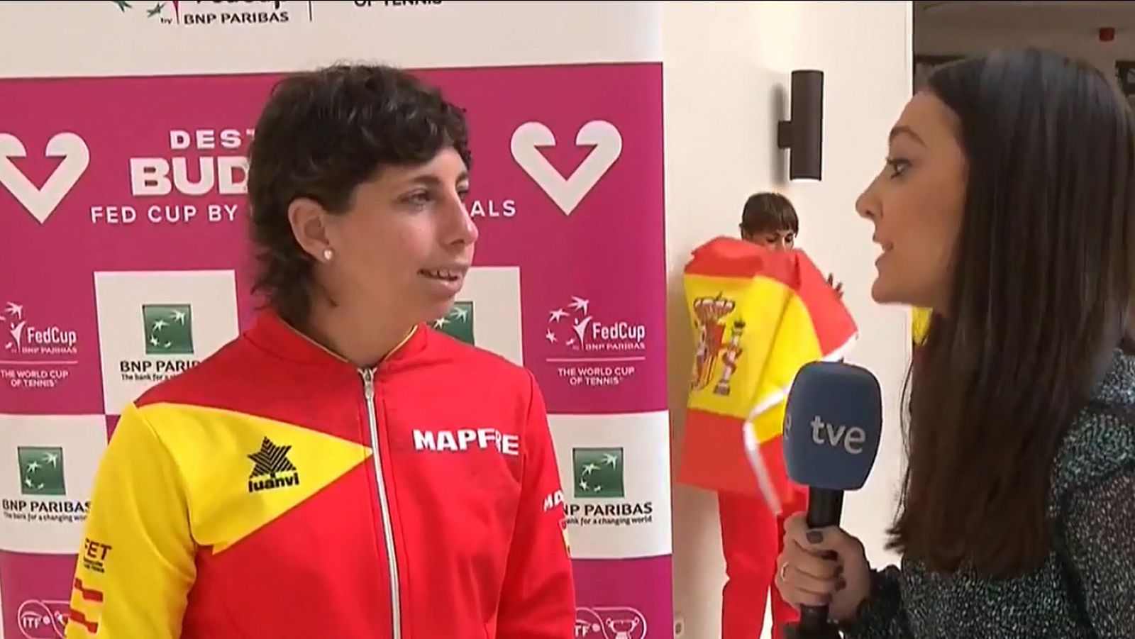 España se enfrenta a Japón en la Copa Federación de tenis con Carla Suárez a la cabeza del conjunto español. Suárez ha apuntado que ya conocen a las japonesas pero esta vez cuentan con el factor público. 