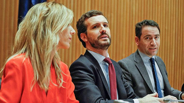 Informativo 24h - Casado critica que Sánchez haya ido a Barcelona a "rendir pleitesía" al "inhabilitado" Torra
