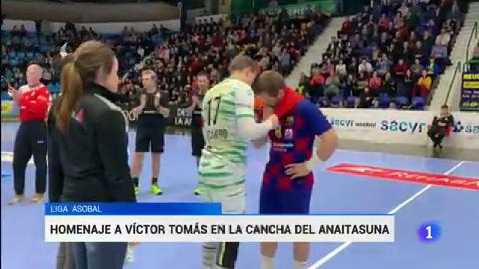 Homenaje a Víctor Tomás en el pabellón de Anaitasuna - RTVE.es