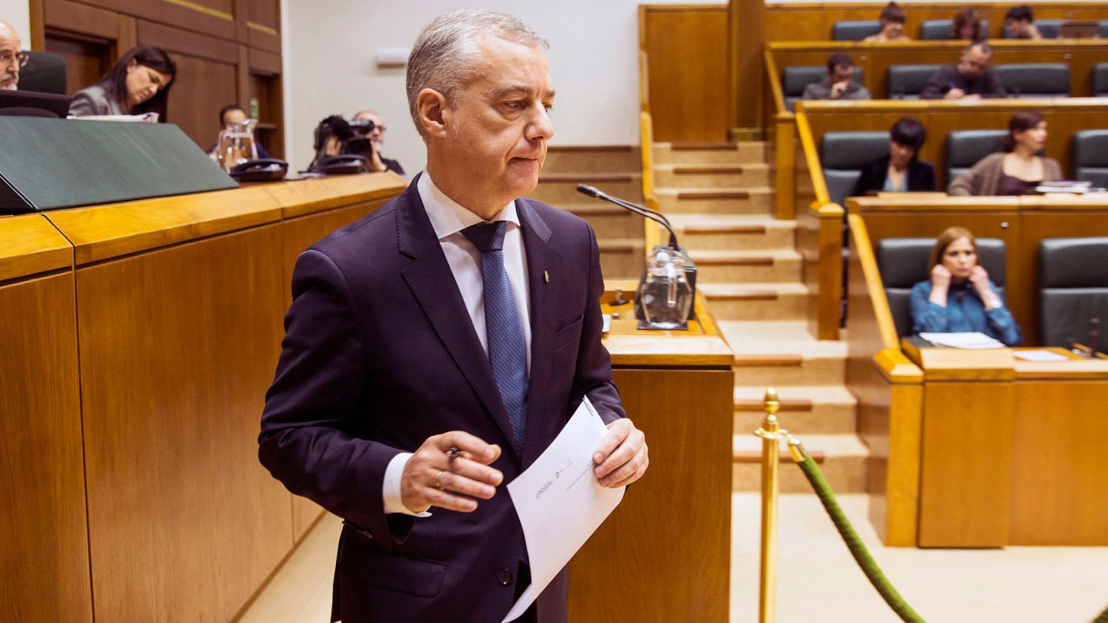 Urkullu mantiene la incógnita electoral y anuncia nuevos proyectos de ley