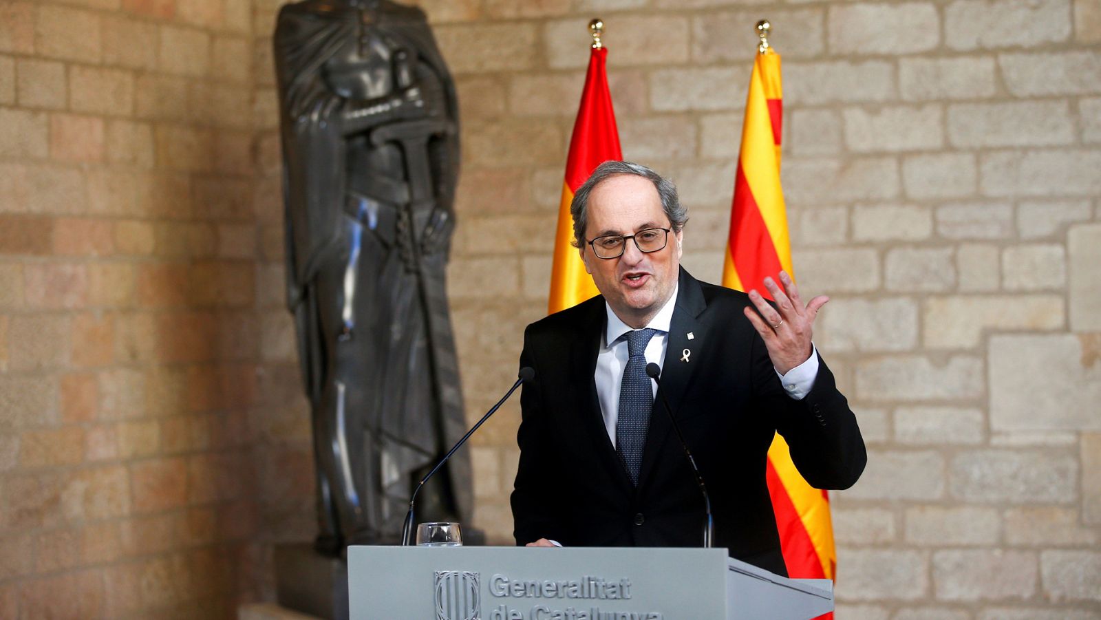 Torra exige un "mediador internacional" para la mesa entre gobiernos tras recibir el aval del Parlament