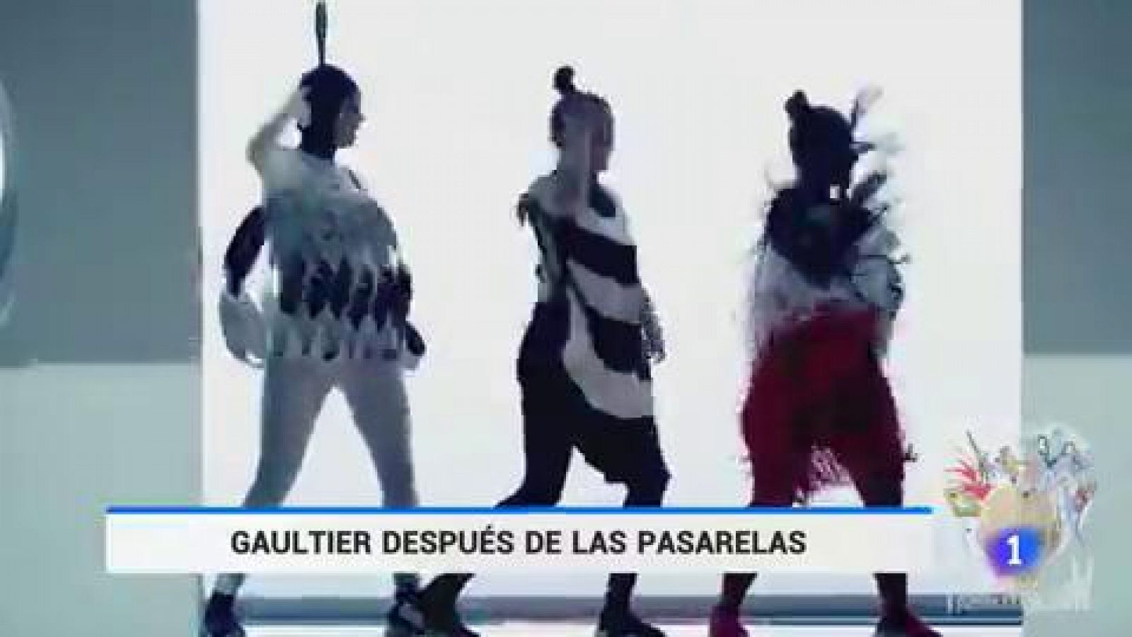 Telediario 1: El 'Fashion Freak Show', del diseñador Jean-Paul Gaultier, triunfa en Moscú | RTVE Play