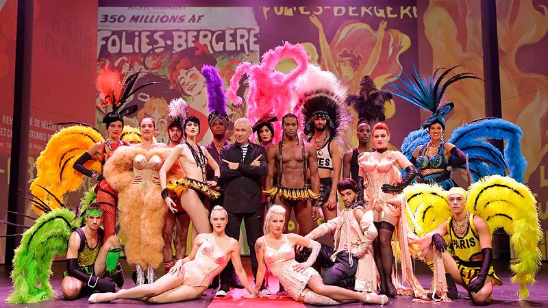 El 'Fashion Freak Show', del diseñador Jean-Paul Gaultier, triunfa en Moscú