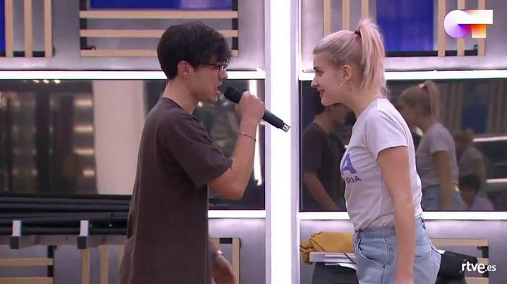 OT 2020 - Samantha y Flavio cantan Call me maybe 2o pase de micros