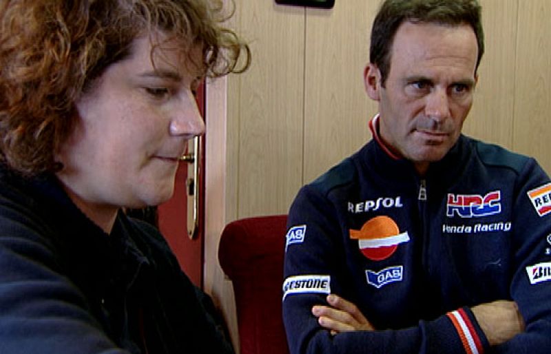 El ex piloto y manager de Dani Pedrosa, Alberto puig, ha mantenido un encuentro digital con los usuarios de RTVE.es.