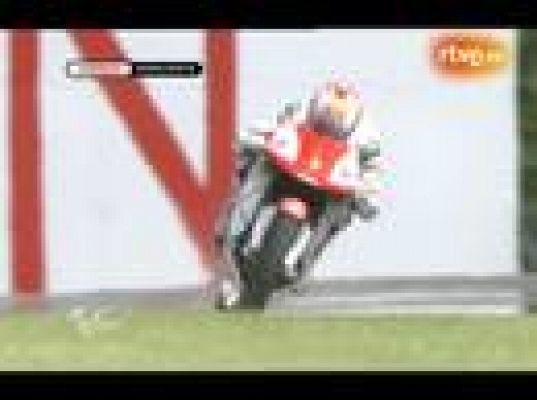 Pedrosa manda en Donington