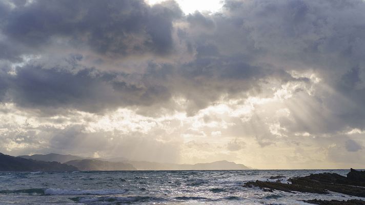 Fuertes vientos en el litoral gallego y Canarias