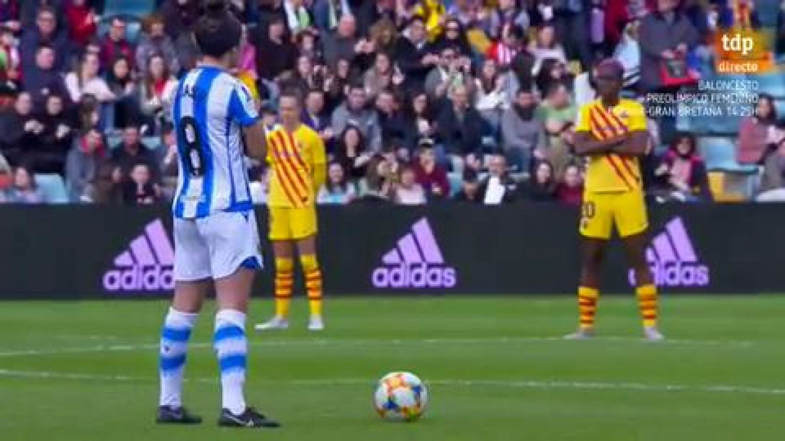 Final Supercopa | Plante de las jugadoras por el convenio del fútbol femenino - rtve.es