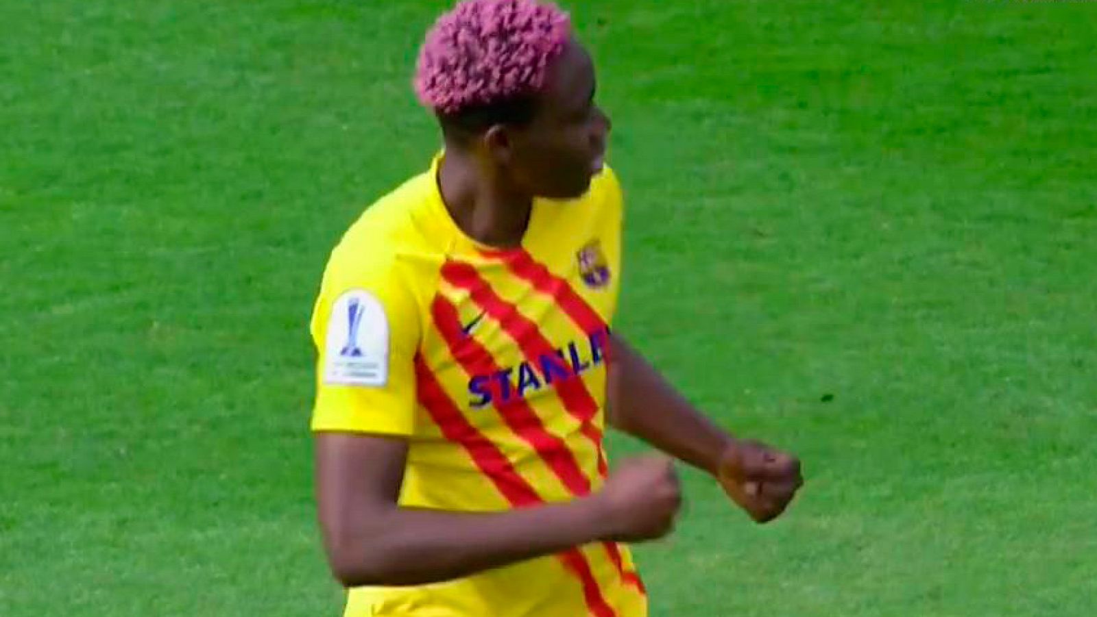 Oshoala ha firmado su doblete en la final de la Supercopa al marcar el séptimo tanto de la final en una jugada individual.