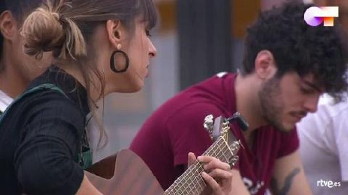 OT 2020 - Maialen canta su tema de título secreto a Manu Guix