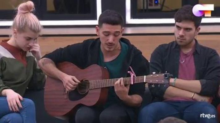 OT 2020 - Bruno canta su canción "Simple Touch"