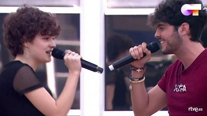 Rafa y Anne cantan "Looking For Paradise" 1r pase de micros