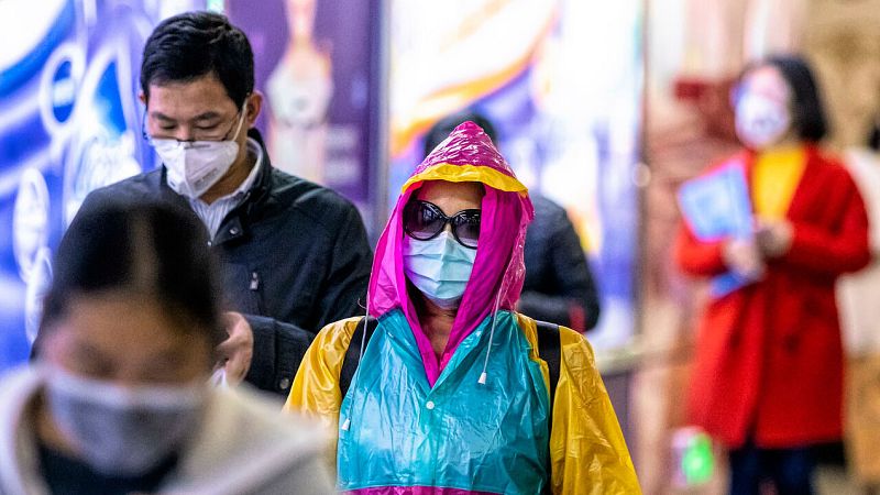 Coronavirus: la OMS pide cautela y recuerda que "este brote puede moverse todavía en cualquier dirección"