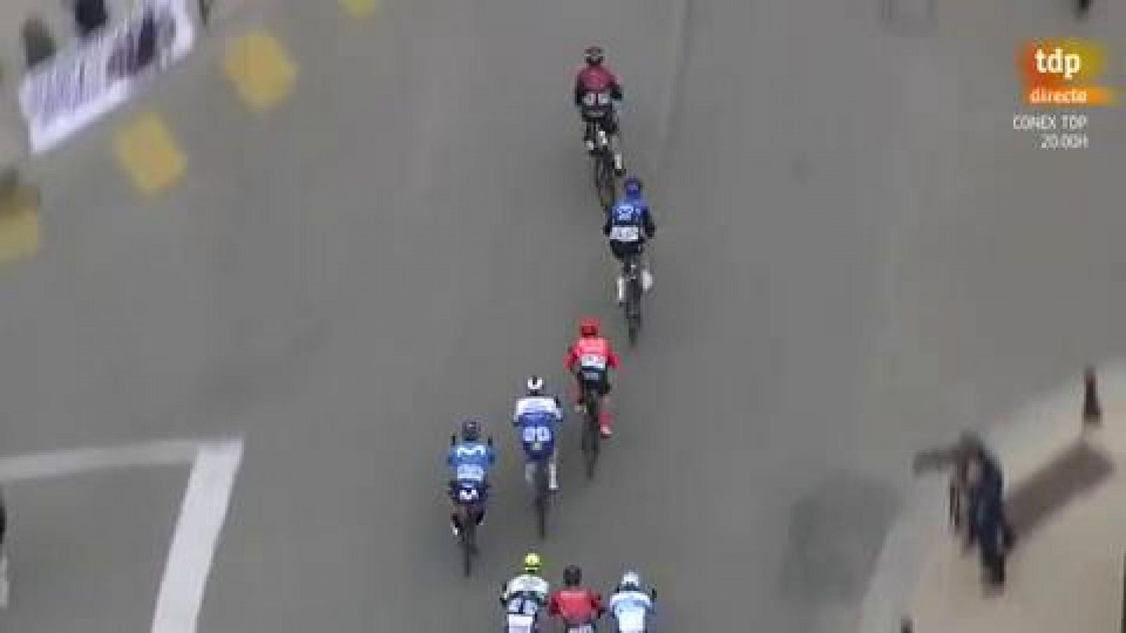 Bouhanni se impone en la primera etapa del Tour de la Provenza