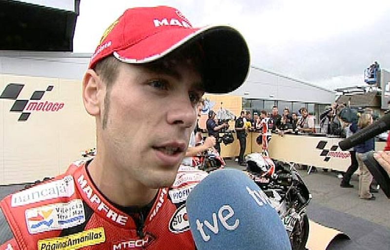 Bautista, segundo en Donington, se queja del cambio de neumáticos durante la carrera.