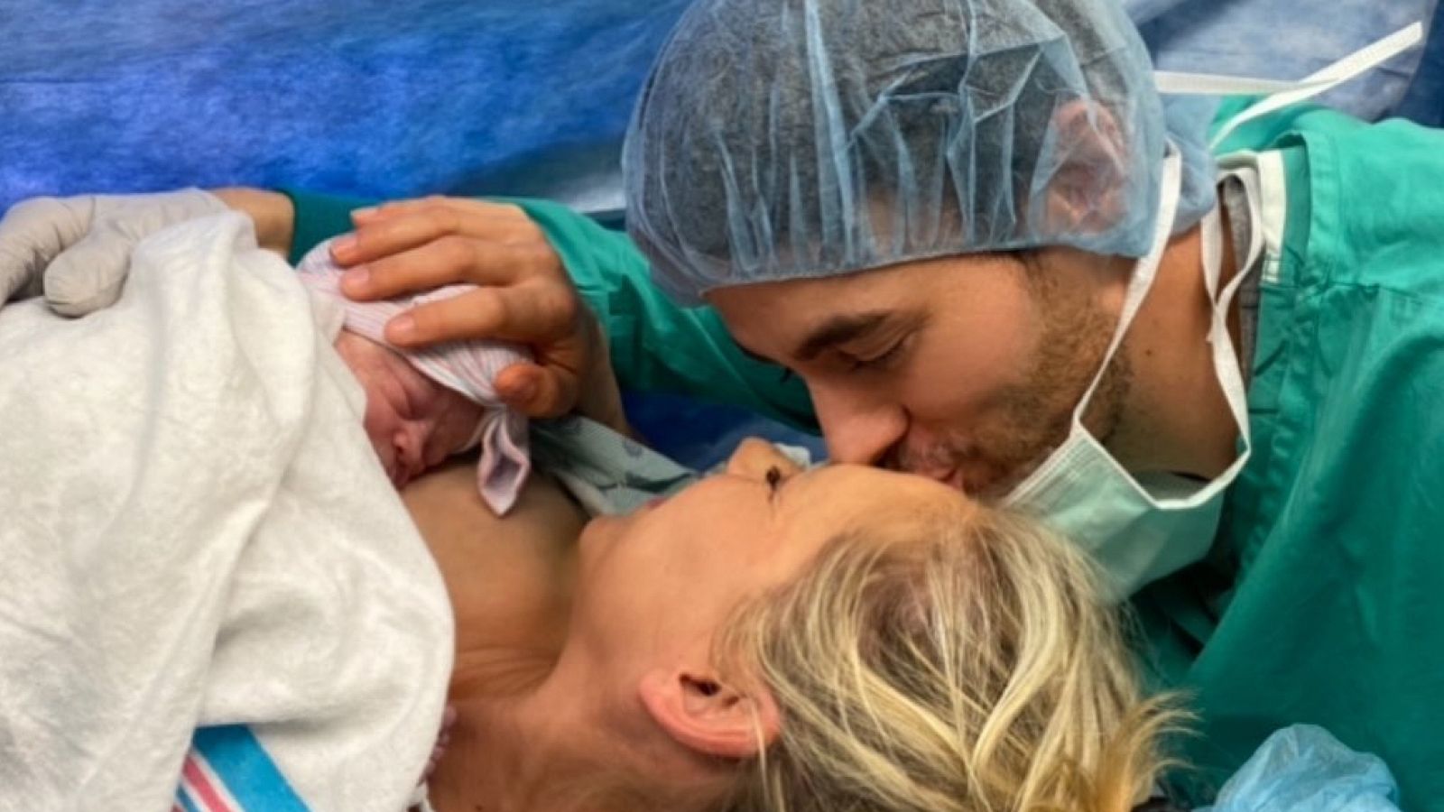 Corazón - Enrique Iglesias y Anna Kournikova: ¡ya son familia numerosa!