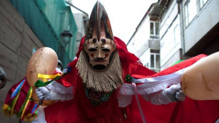 Telediario 1 - El carnaval de Xinzo, en Ourense, una Fiesta de Interés Turístico Internacional