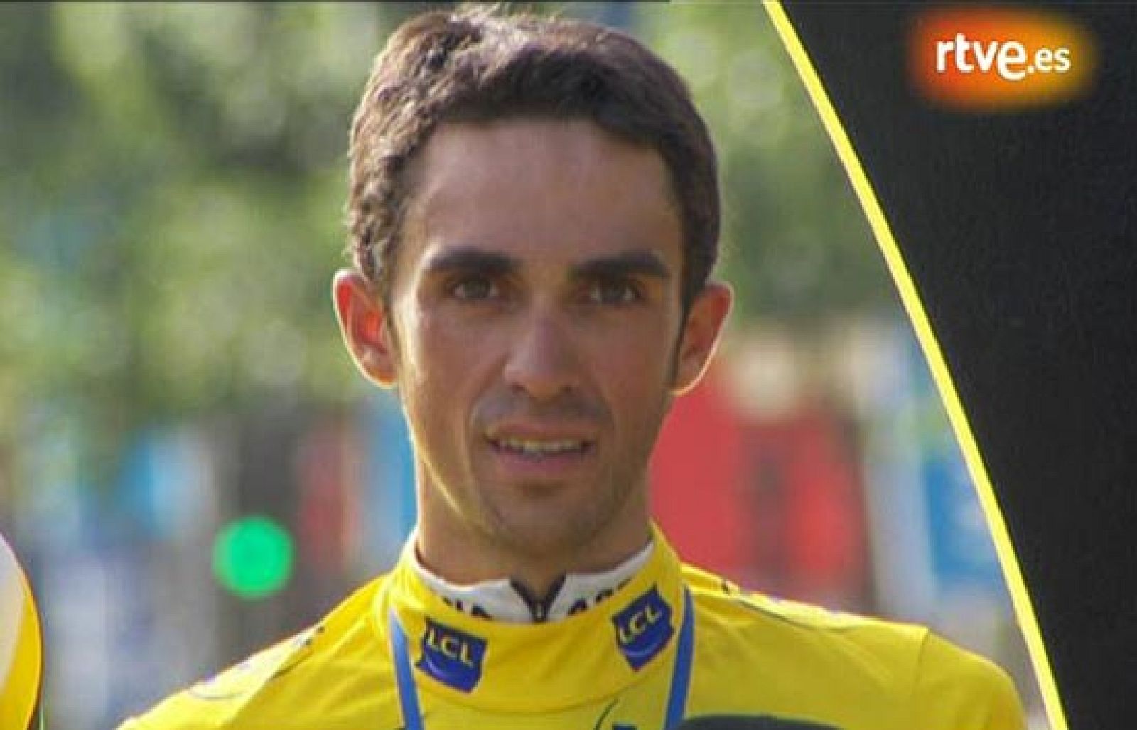 El himno español, a la segunda