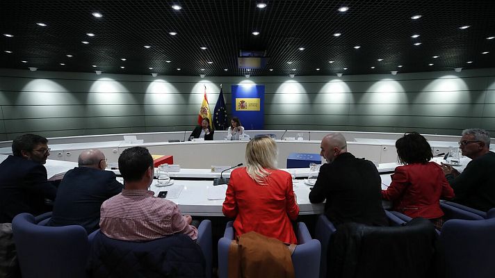 Telediario 1 - El Gobierno se reunirá con Asaja, COAG y UPA el martes