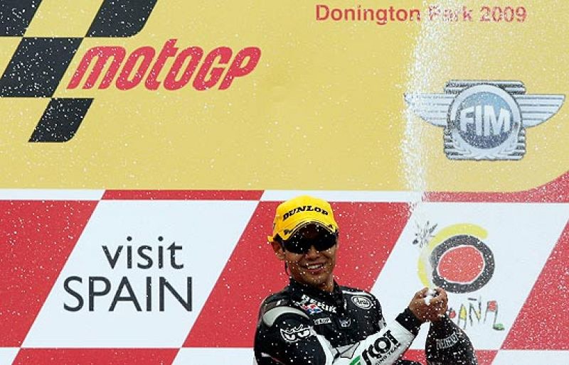 Carrera íntegra de la categoría de 250 cc disputada en el G.P. de Gran Bretaña (26/07/09).