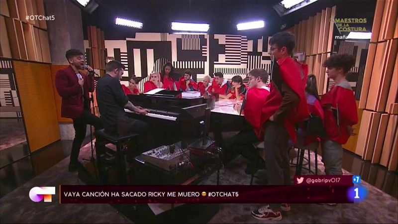 Ricky Merino canta su nuevo single, "Perfecto", en El Chat de Operacin Triunfo 2020
