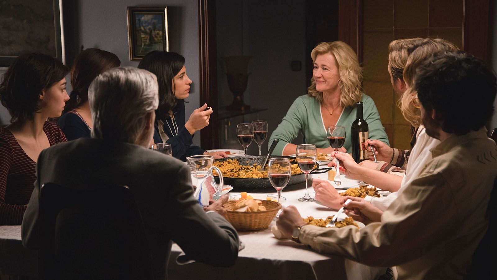 Cuéntame cómo pasó - La libertad de Merche vetada por los celos de Antonio