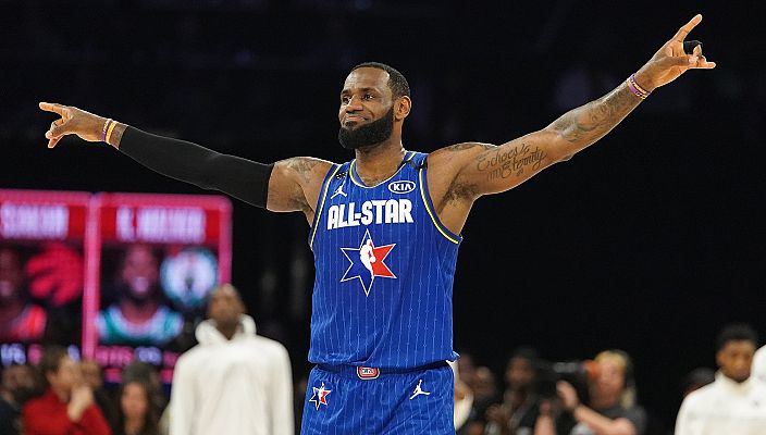 Telediario 1 - El equipo de LeBron James se lleva el All Star más emotivo